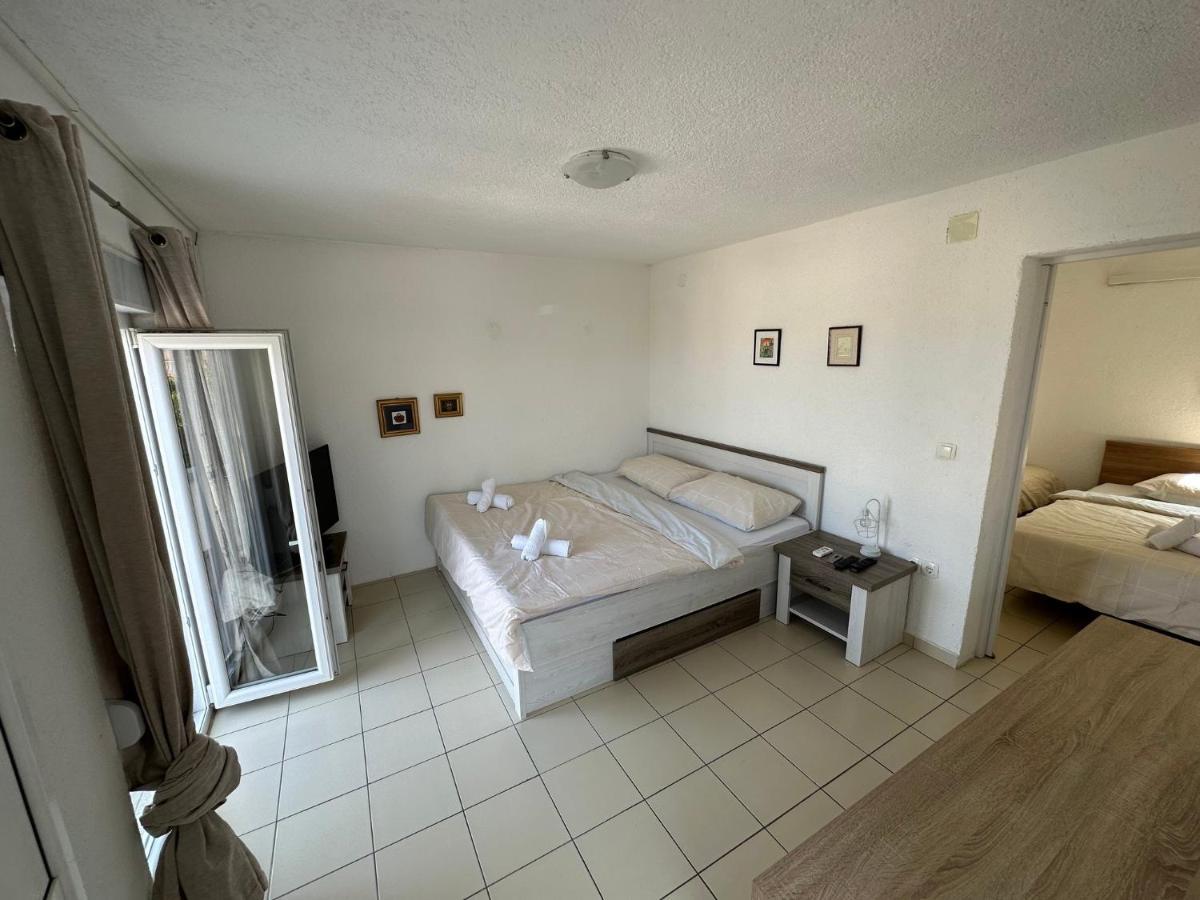 Apartments Kovac Vir Luaran gambar