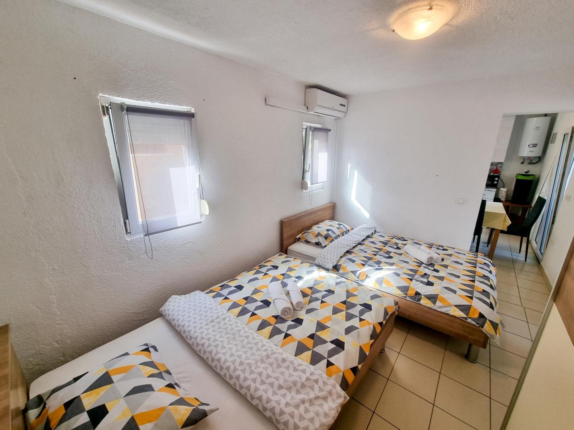 Apartments Kovac Vir Luaran gambar